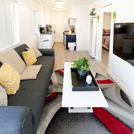 Cozy Small 2 Bedroom In Koreatown/Hollywood Los Angeles Exterior photo
