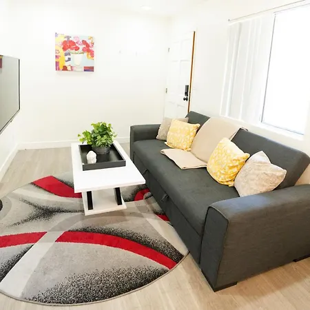 Cozy Small 2 Bedroom In Koreatown/Hollywood Los Angeles Exterior photo