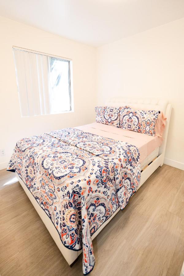 Appartement Cozy Small 2 Bedroom In Koreatown/hollywood Los Angeles